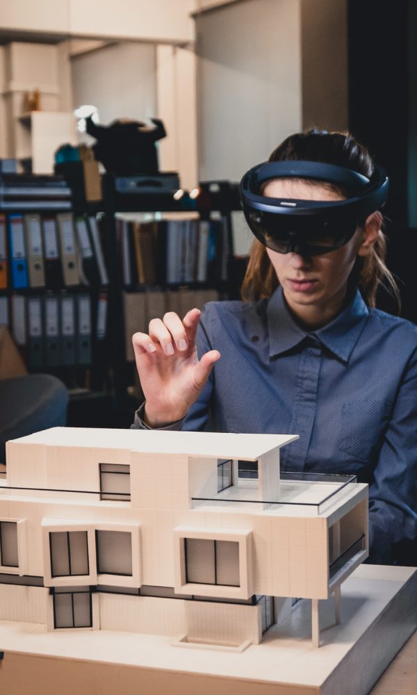 Young,Confident,Caucasian,Female,Architect,Working,On,A,Private,House